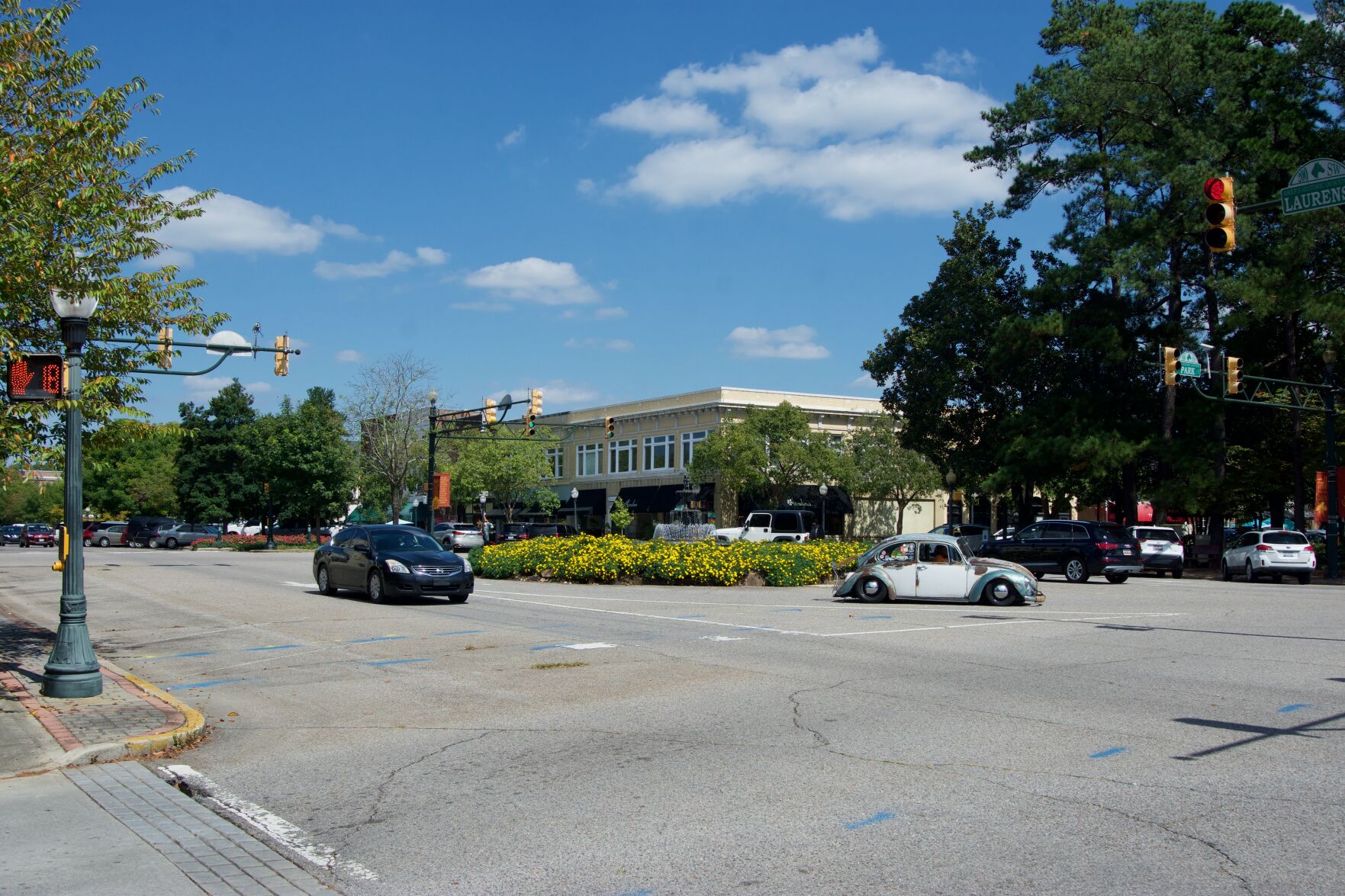 Downtown Aiken, Fountain, Wide Angle